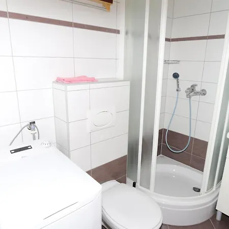 Apartament Dugis Studio-no Parking